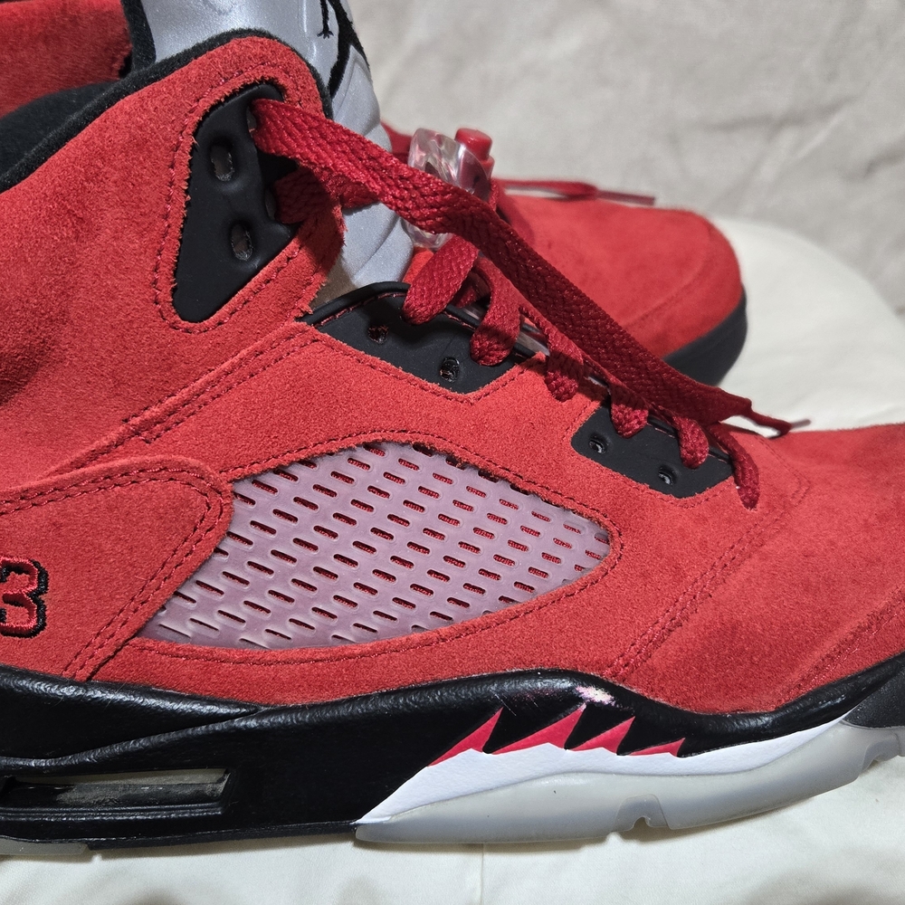 🔥 Air Jordan 5 Raging Bull Red Suede (2021) | Size 9 | OG Box | Shrink Wrapped - Picture 6 of 10